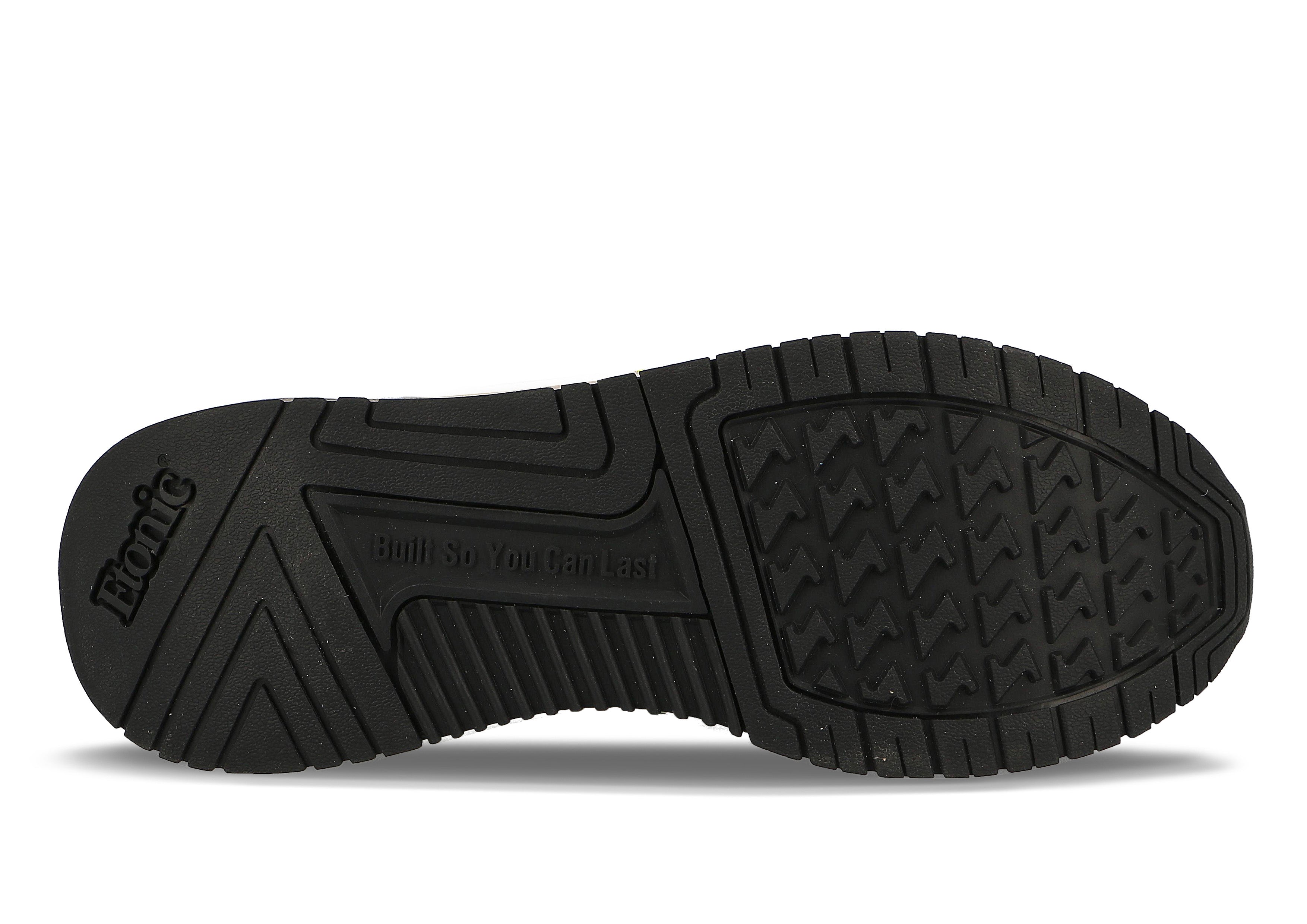 Sneakers Stable Base di Etonic in mesh grigio chiaro e suede grigio con inserti multi-strato in pelle bianca e lime