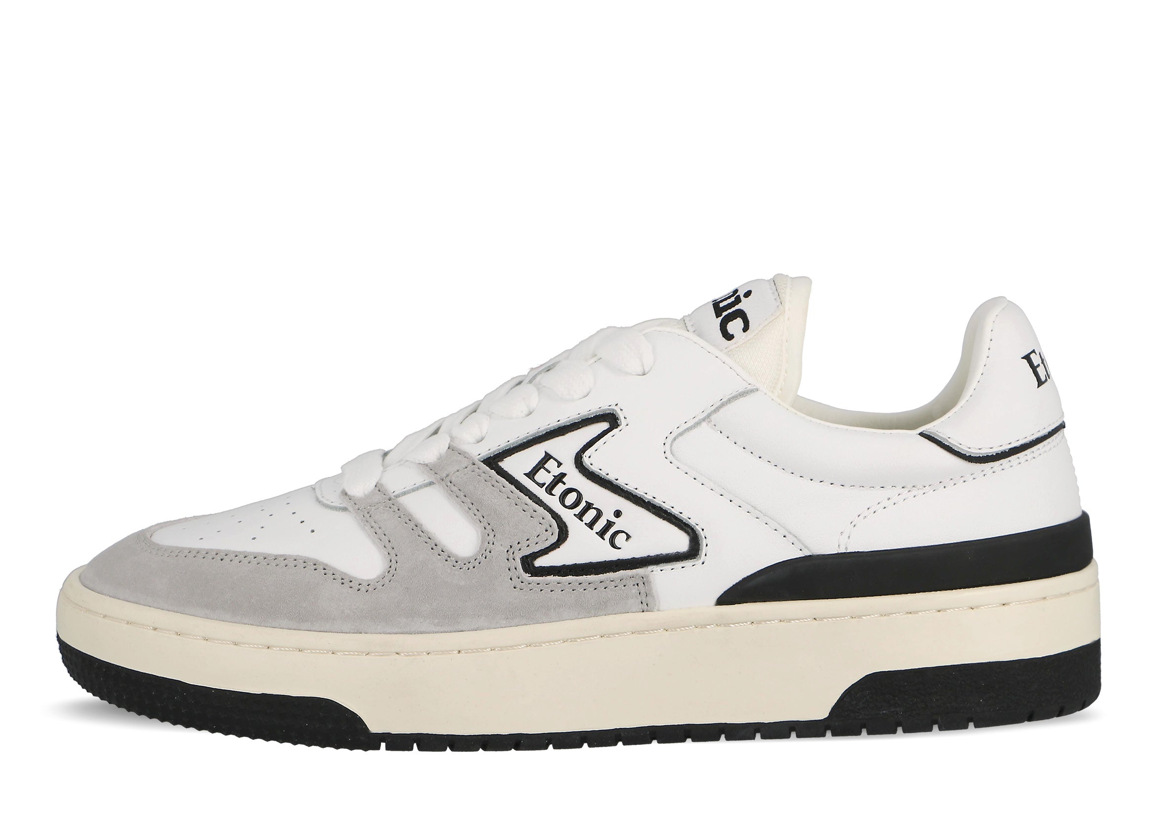 Baskets Etonic B481 en cuir blanc et daim gris clair avec empiècements et détails noirs