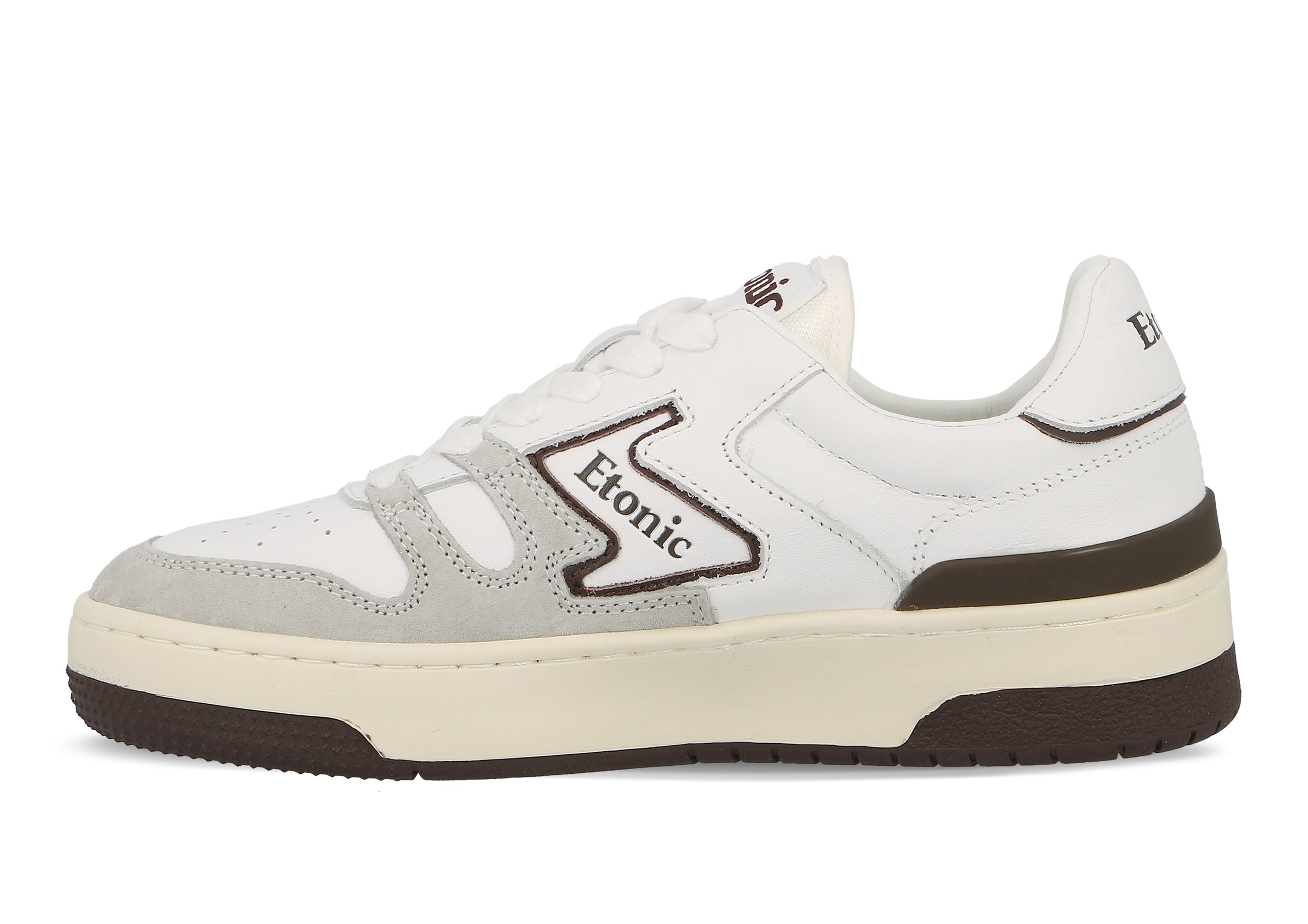 Sneakers Etonic B481 in pelle bianca e camoscio grigio chiaro con inserti e dettagli marroni.