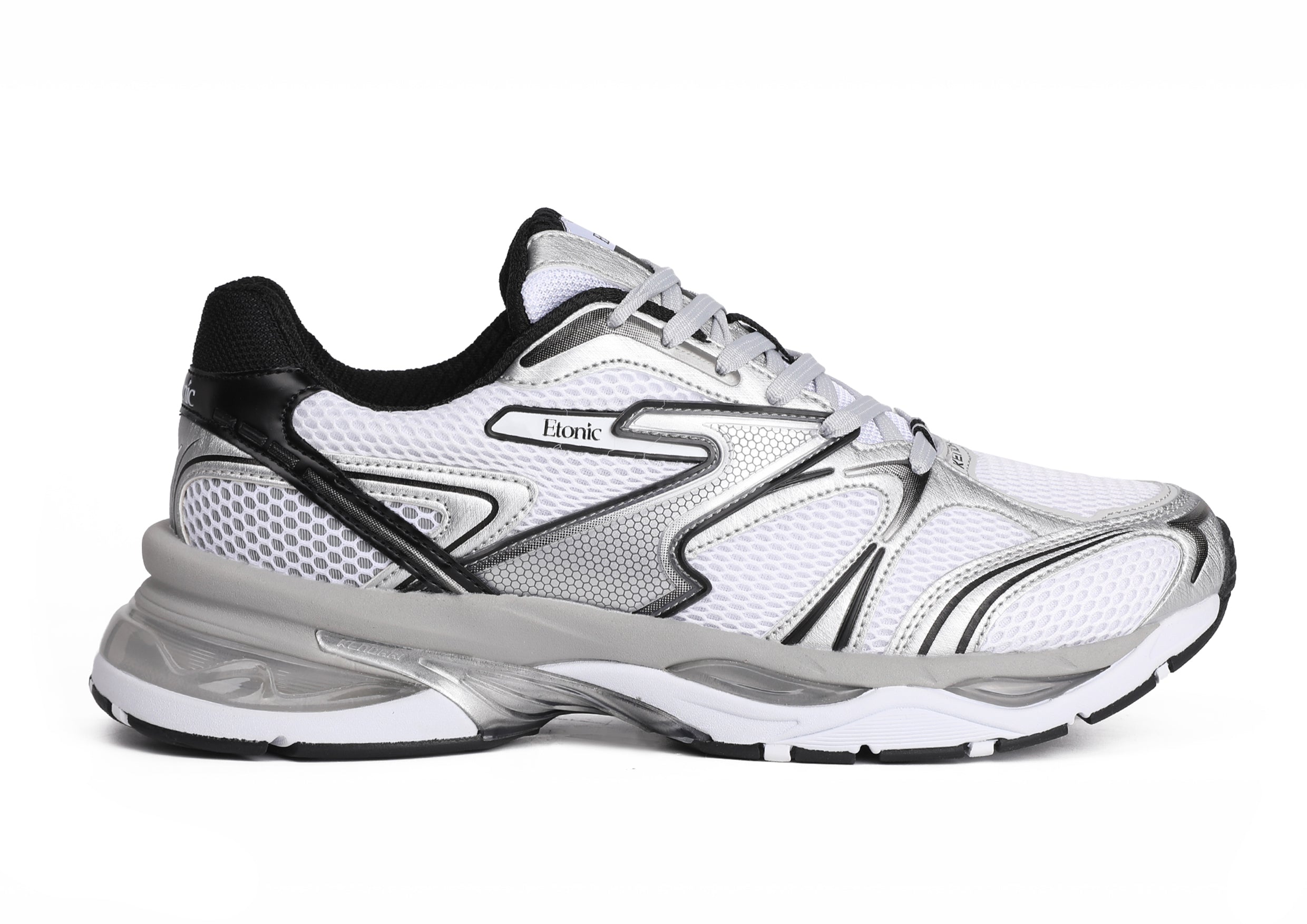 Etonic Kendari 3.0 sneakers in matte silver leather, white mesh and black inserts and details.