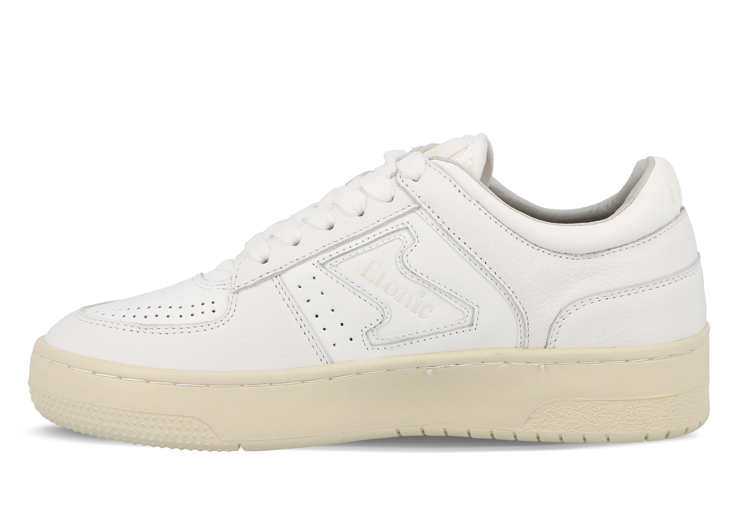 Sneakers Etonic B509 in pelle bianca con dettagli tono su tono e suola beige.