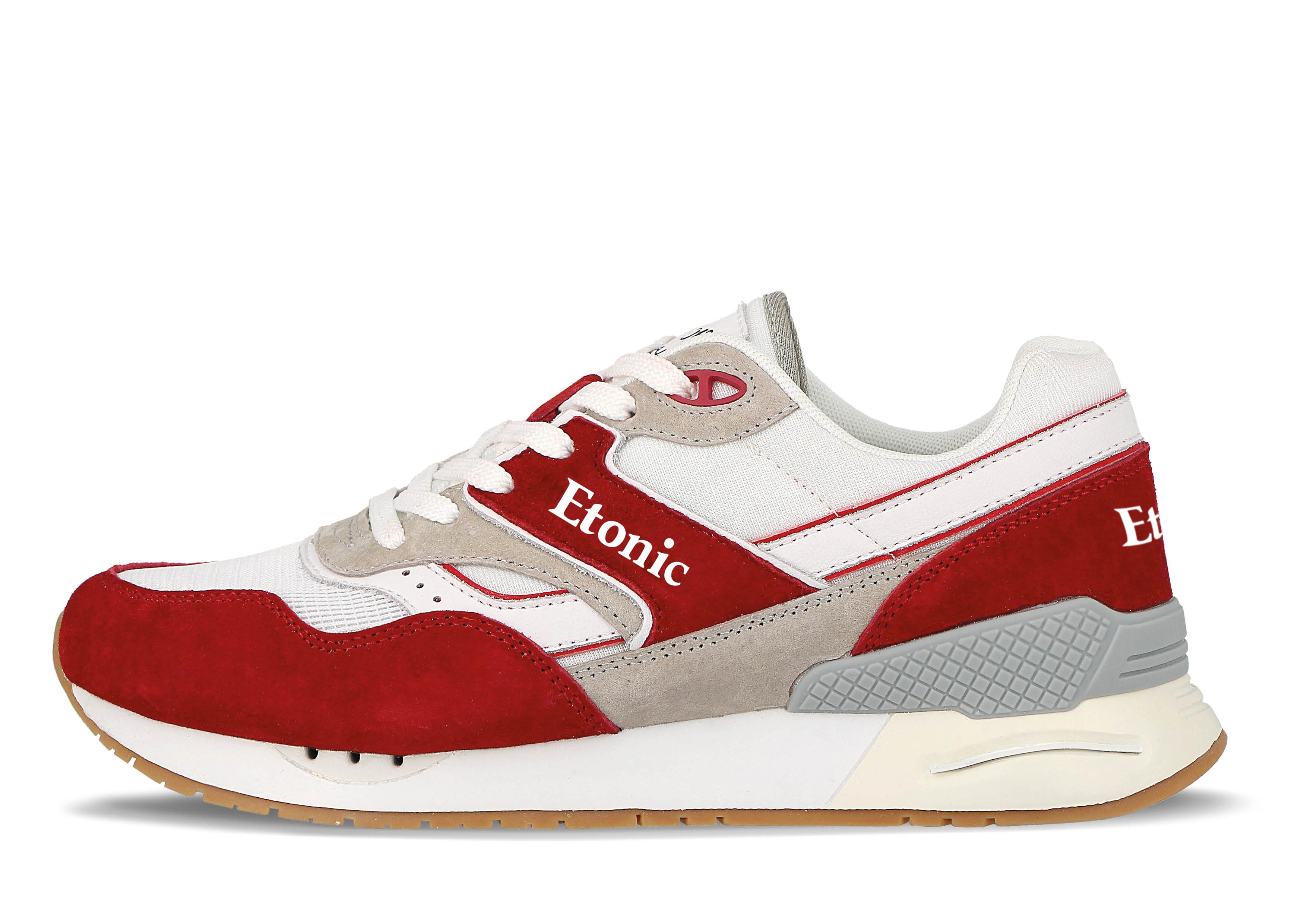 Sneakers Stable Base di Etonic in mesh e pelle bianca con inserti multi-strato in suede rosso e pelle bianca