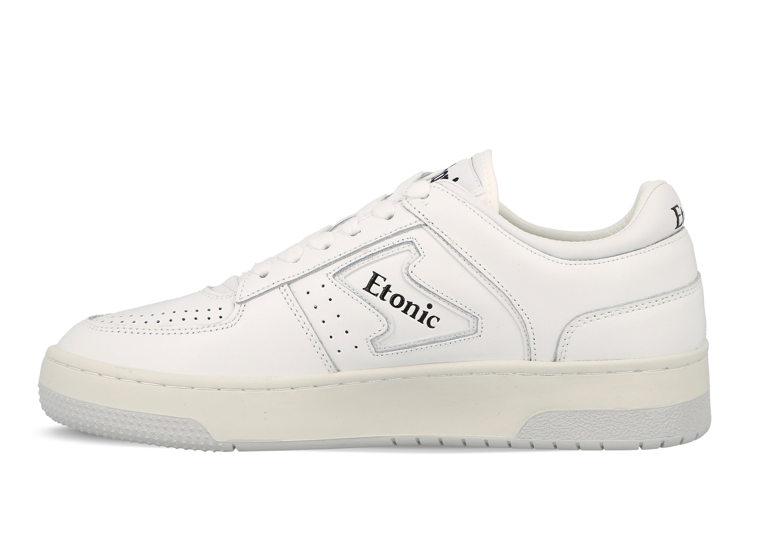 Etonic B509 sneakers in white leather with black details and off white outsole.