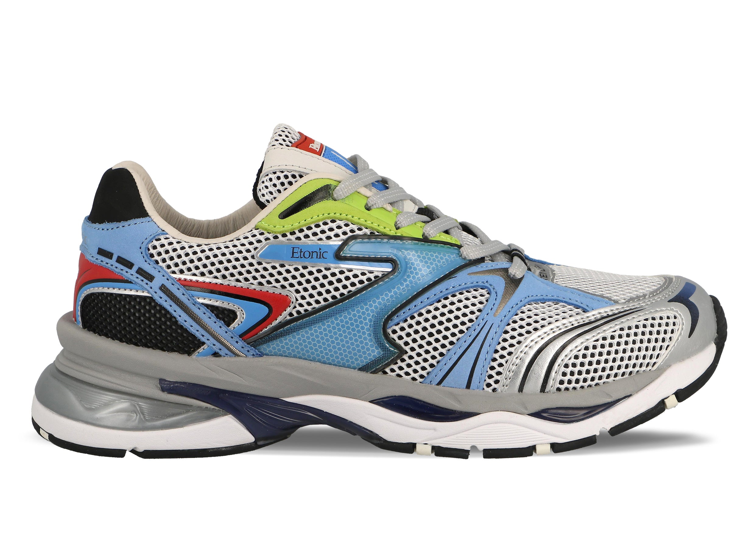 The Limited Edition KENDARI 3.0 sneakers, a collaboration with Baum und Pferdgarten, come in Silver Lake Blue. They feature suede and mesh details, thick rubber soles, and include additional grey laces for a sporty, performance-focused design.