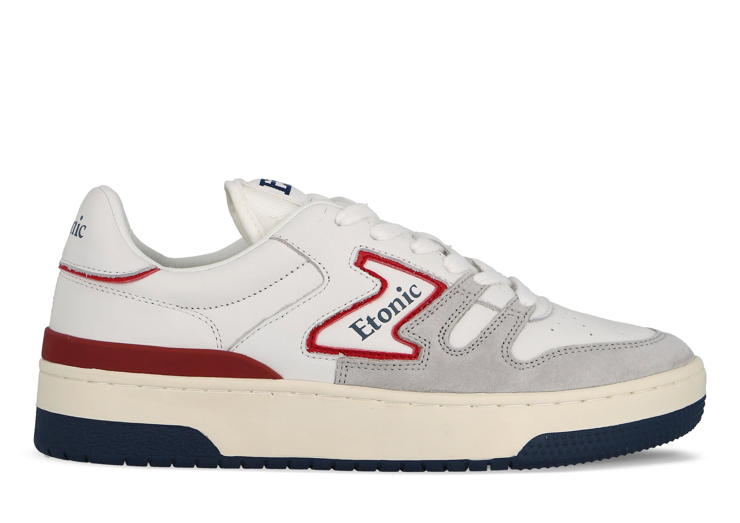 Baskets Etonic B481 en cuir blanc et daim gris clair avec empiècements et détails rouge écarlate