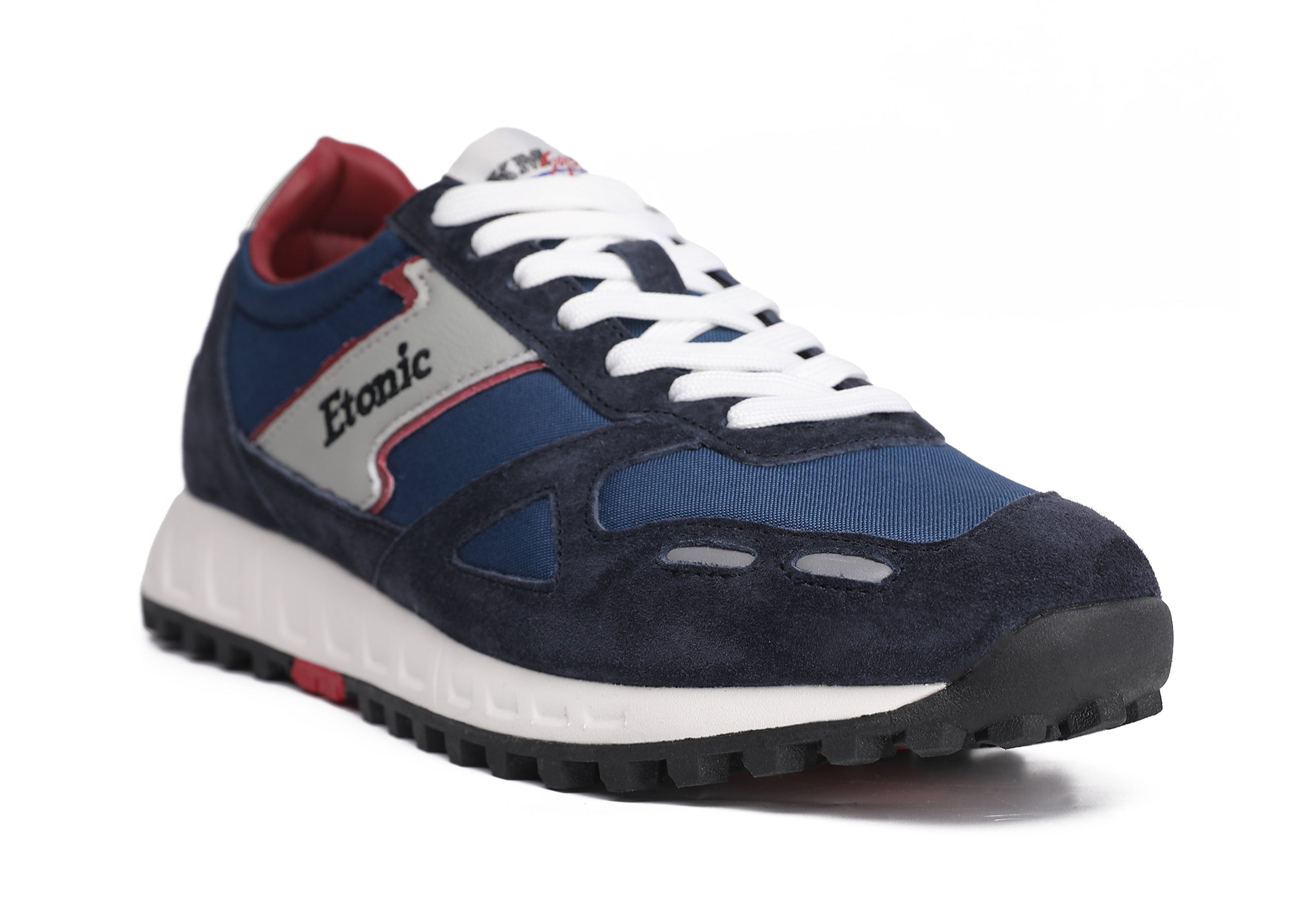 Runners Etonic PR538 in suede blu scuro, nylon blu, inserti rossi e dettagli neri.