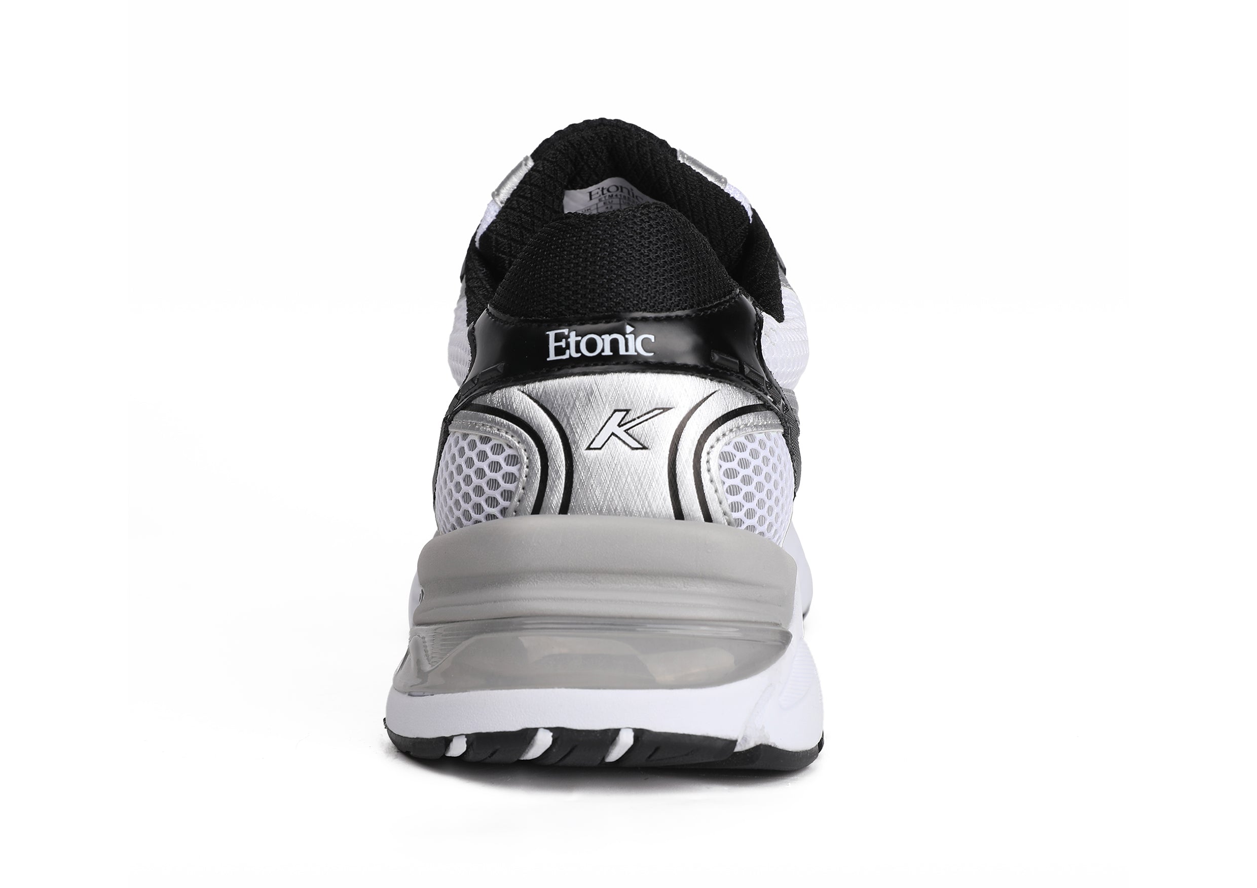 Etonic Kendari 3.0 sneakers in matte silver leather, white mesh and black inserts and details.
