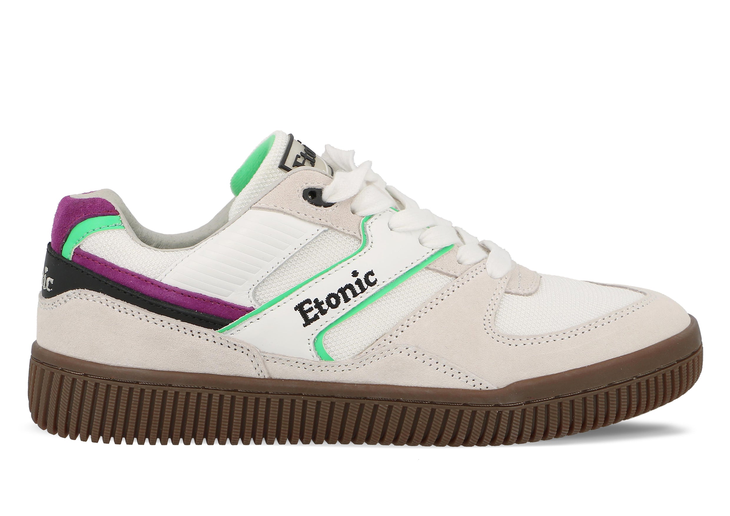 Sneakers DROPSHOT di Etonic in pelle scamosciata bianca, mesh bianco, dettagli verde lime e viola con suola color miele chiaro.