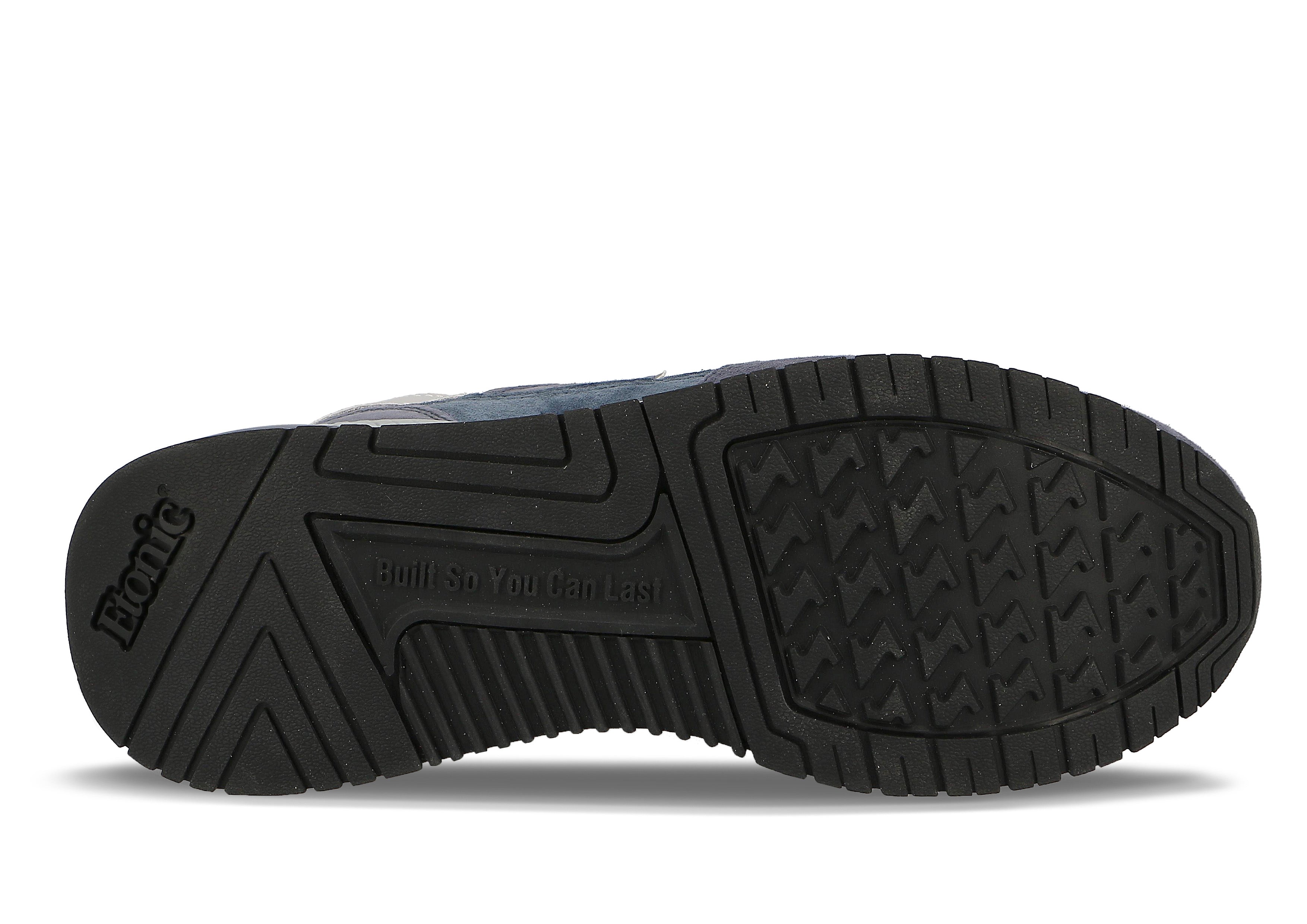 Sneakers Stable Base di Etonic in mesh e suede blu navy con inserti multi-strato in pelle grigio chiaro