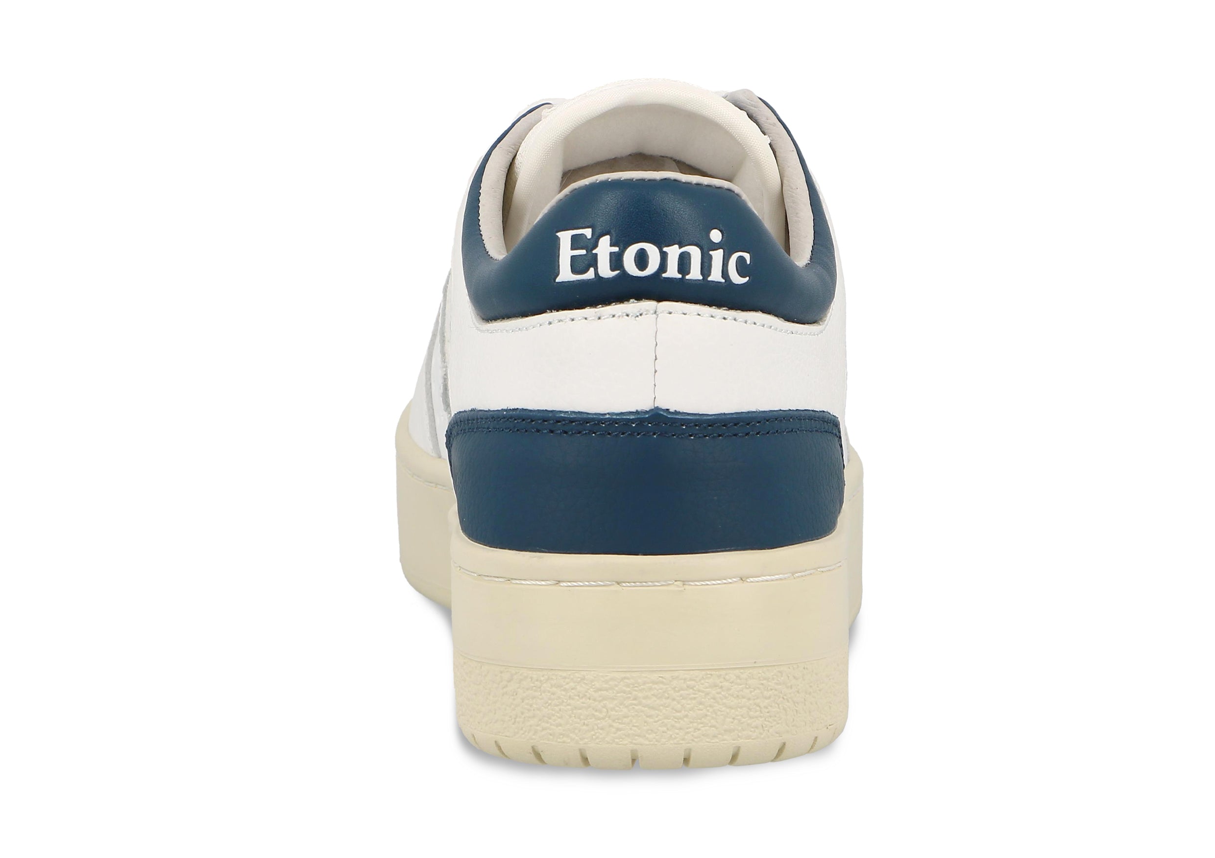 Sneakers Etonic B509 in pelle bianca con dettagli blu scuro e suola beige.